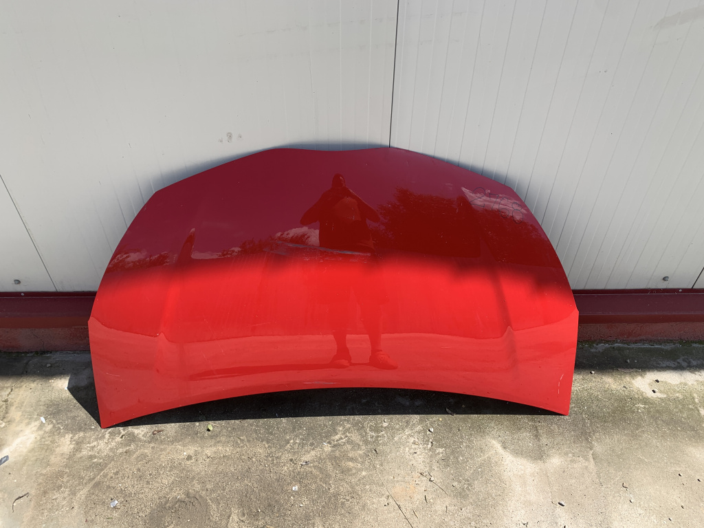 Capota motor Toyota Yaris 3 , 2013, 2014, 2015, 2016, 2017, 2018, 2019, 2020.