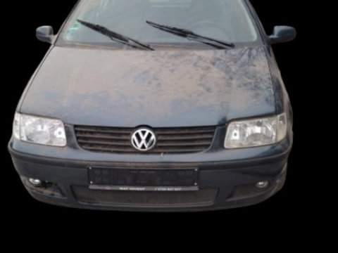 Capota motor Volkswagen VW Polo 3 6N [facelift] [2000 - 2002] Hatchback 5-usi 1.4 16V MT (75 hp)