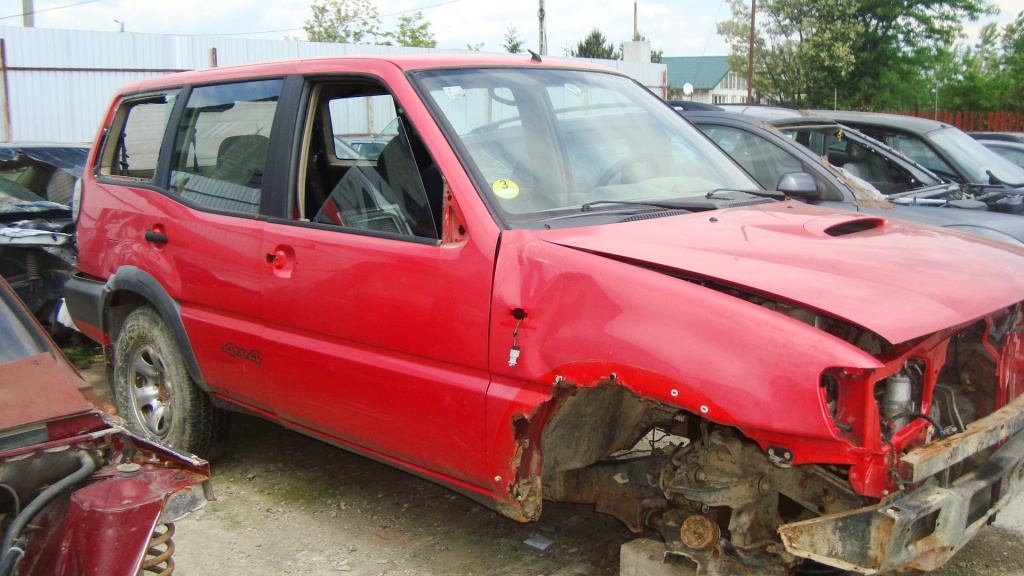Capota Nissan Terrano 2 motor 2.7TD an 2