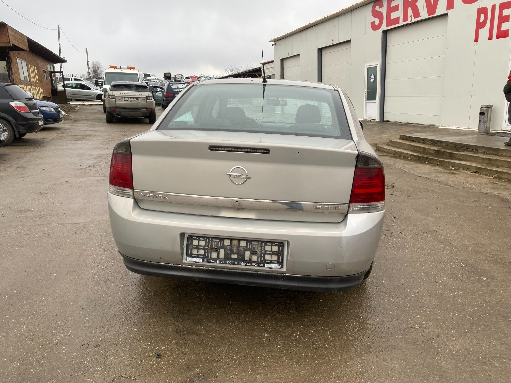 Capota Opel Vectra C 2005 limuzina 1.9 c