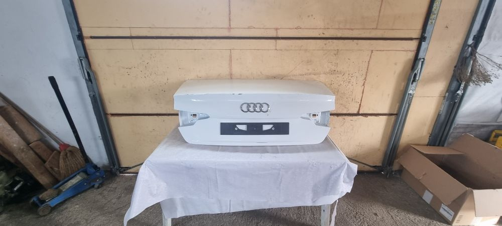 Capota portbagaj Audi A4 B9 2016