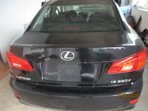 Capota portbagaj fara accesorii culoare neagra Lexus IS II 2.2D 150cp 2006 2007 2008 2009 2010...