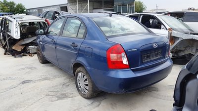 Capota portbagaj Hyundai Accent - 2008 - albastra