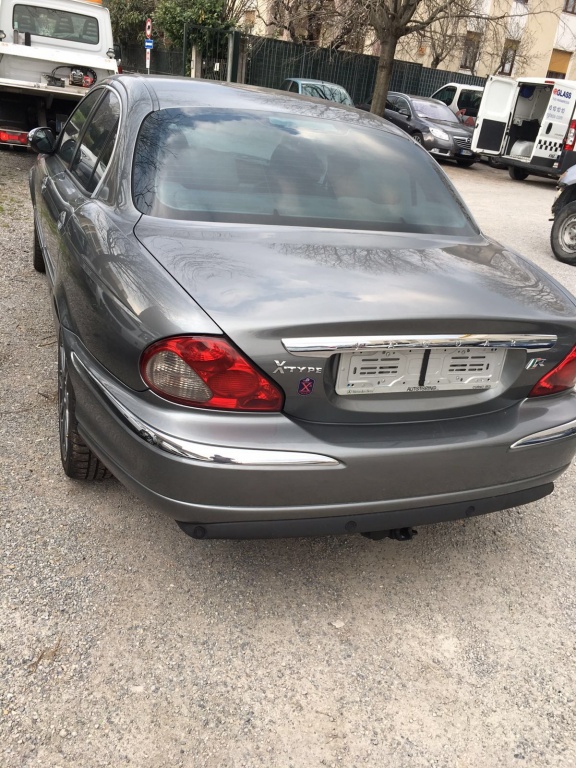 Capota portbagaj jaguar x-type din 2006 berlina