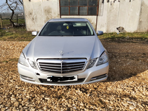 Capota portbagaj Mercedes-Benz E-Class W212/S212/C207/A207 [2009 - 2013] Sedan 4-usi E 220 CDI BlueEfficiency 7G-Tronic Plus (170 hp)