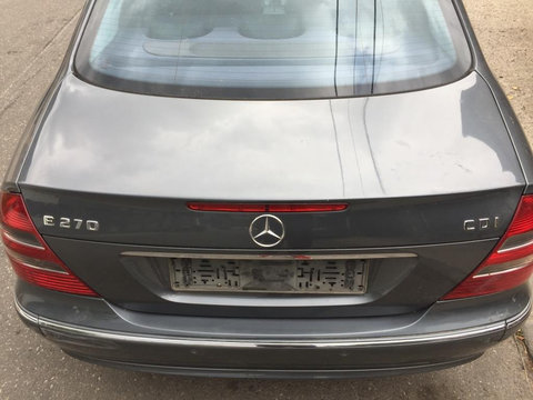 Capota portbagaj Mercedes E Class w211 2005