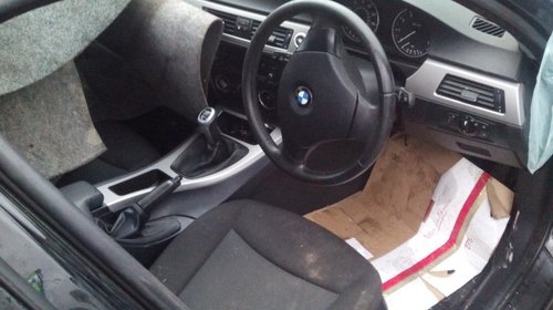 Capota portbagaj spate BMW Seria 3 E90 2