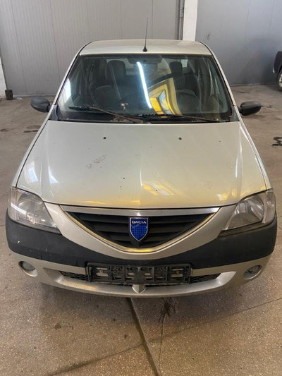 Capota portbagaj spate Dacia Logan 2005 Limuzina 1