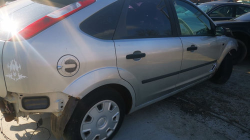 Capota portbagaj spate Ford Focus 2 2004