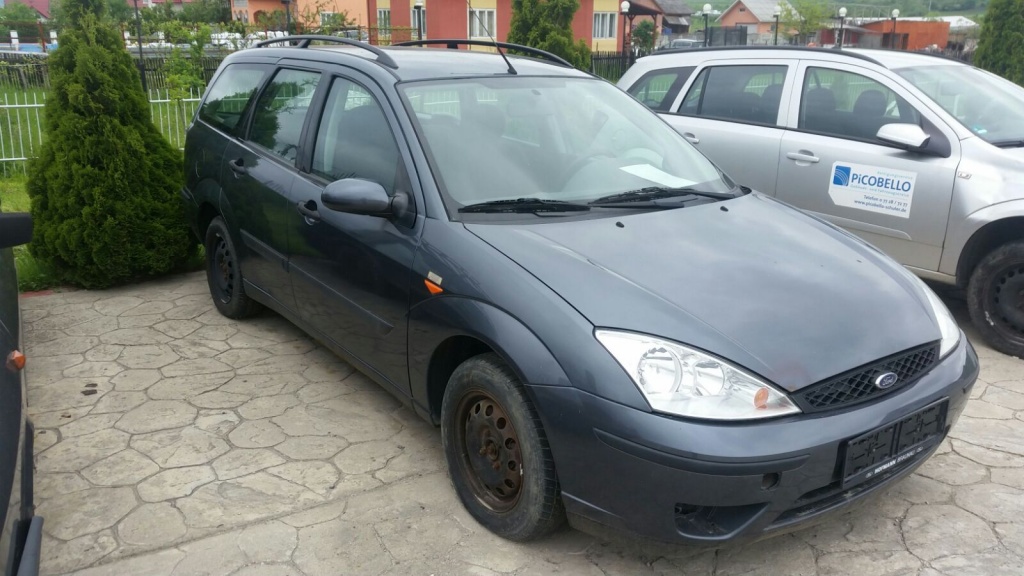 Capota portbagaj spate Ford Focus 2003 F