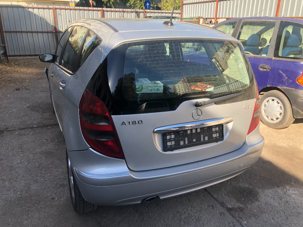 Capota portbagaj spate Mercedes A-Class 