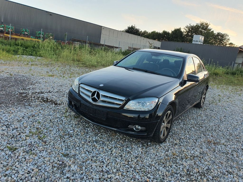 Capota portbagaj spate Mercedes C-Class W204