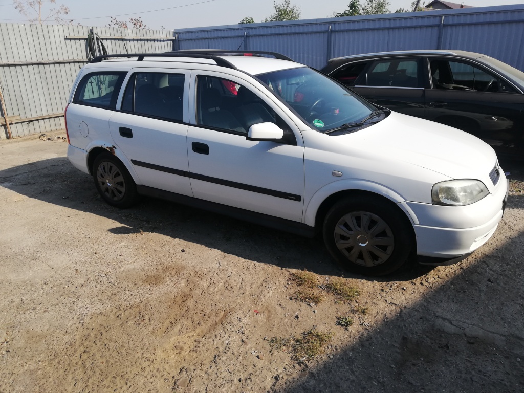 Capota portbagaj spate Opel Astra G 2002