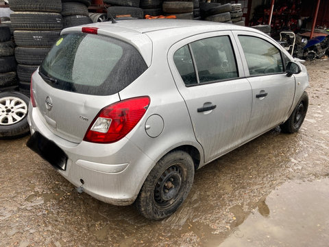 Capota portbagaj spate Opel Corsa D 2014 Hatchback 1.3 CDTI