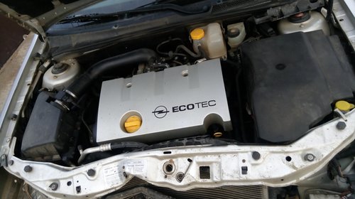 Capota portbagaj spate Opel Vectra C 200