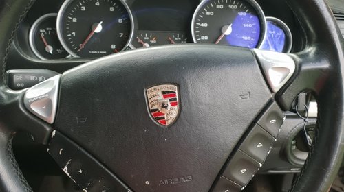 Capota portbagaj spate Porsche Cayenne 2