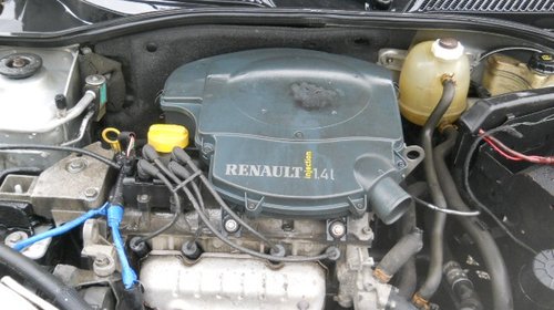 Capota portbagaj spate Renault Clio 2000