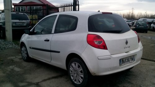 Capota portbagaj spate Renault Clio 2009