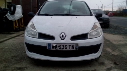 Capota portbagaj spate Renault Clio 2009