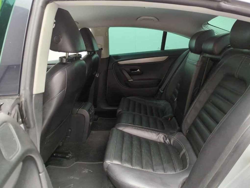 Capota portbagaj spate Volkswagen Passat