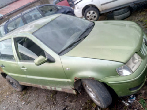 Capota portbagaj spate Volkswagen Polo 6N 2001 Hatchback 1,4 mpi