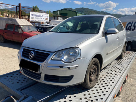 Capota portbagaj spate Volkswagen Polo 9N 2008 HATCHBACK 1.2