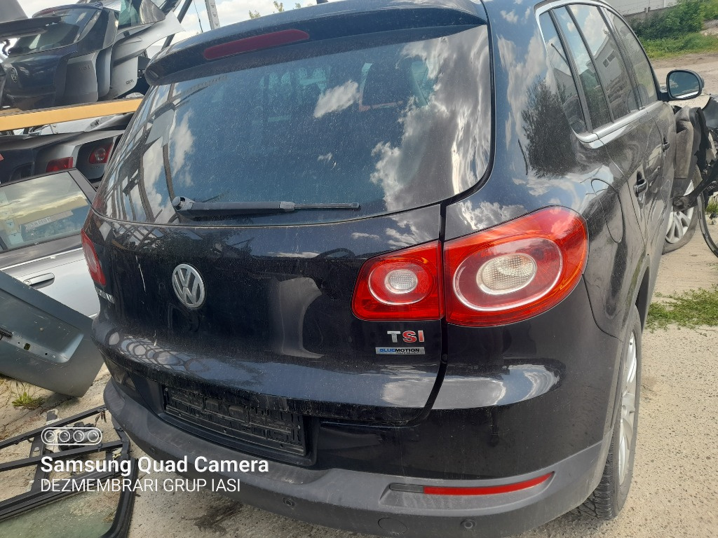 Capota portbagaj spate Volkswagen Tiguan