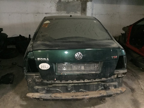 Capota portbagaj VW Bora 2000