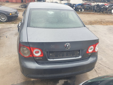 Capota portbagaj VW Jetta 2005 2006 2007 2008