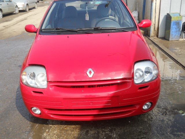 Capota Renault Clio 2001 BERLINA 1.4