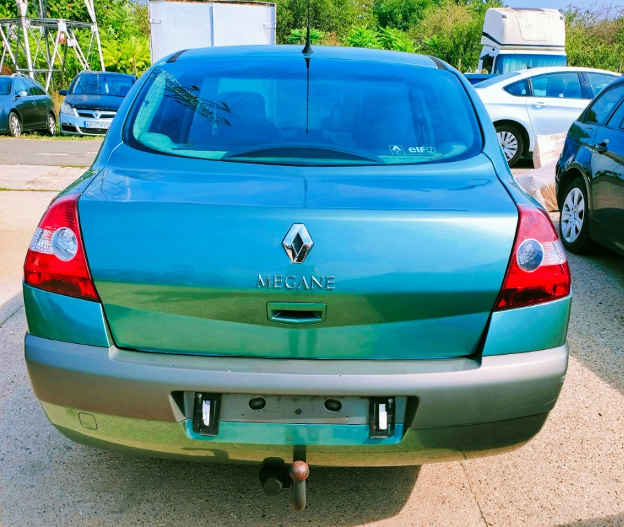 Capota Renault Megane 2 2004 LIMUZINA 1,