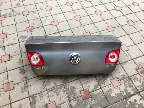 Capota spate Volkswagen Passat B6 Berlina