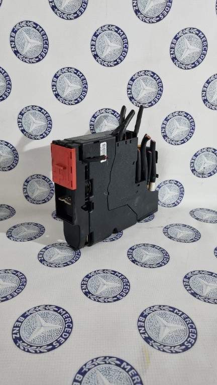 Capsa baterie Mercedes W204 cod A2045401150