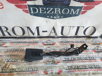 Capsa centura dreapta fata Seat Toledo III cod pie