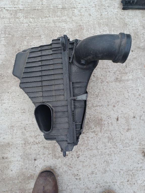 Carcasă filtru aer Porsche cayenne 2008-2010 benzină