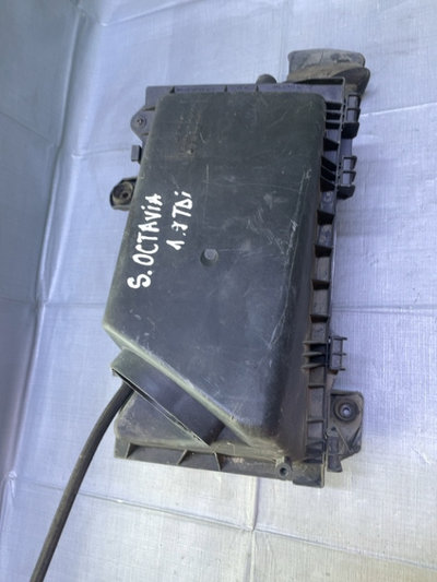 Carcasă filtru aer - Skoda Octavia 1 generation [