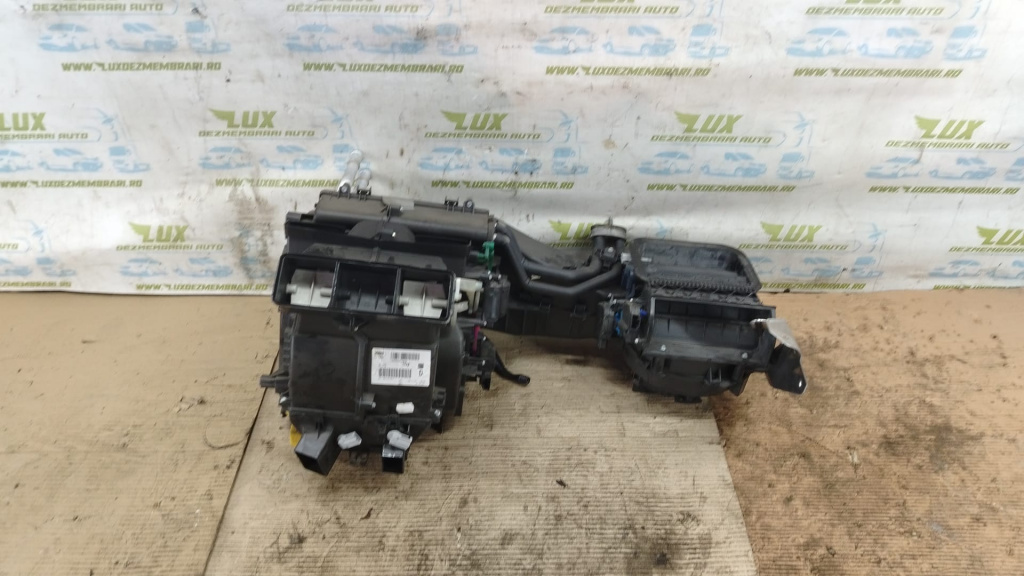 Carcasa aeroterma 8e1820005h 2.0 tdi CAGC Seat Exeo [2009 - 2012] 2.0 tdi CAGC
