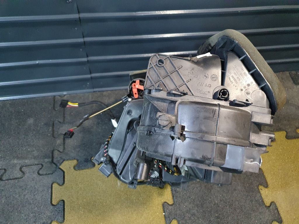 Carcasa aeroterma cu aer conditionat VOL