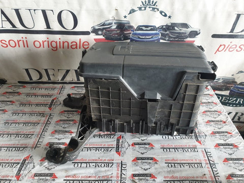 Carcasa baterie Audi A3 8P 2.0 S3 quattro cod piesa : 1K0915333H