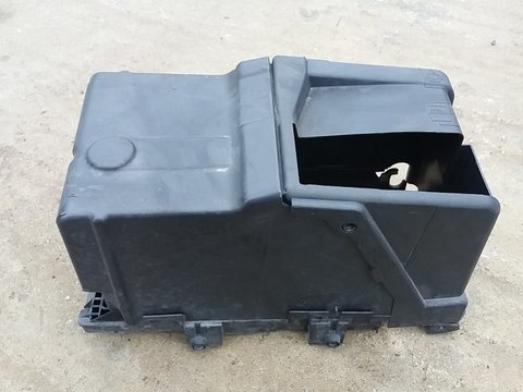 Carcasa baterie/capac sigurante Ford Mondeo MK 4