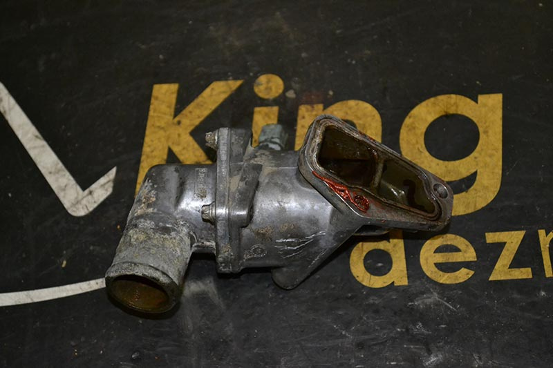 CARCASA / CORP TERMOSTAT OPEL ASTRA F BREAK 1997 1.4 B 66KW COD MOTOR X14XE