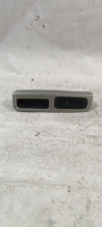 Carcasa cu comutator control geam Volvo v50 8663815