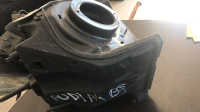 Carcasa filtru aer Audi A4 B9 8w0133835d