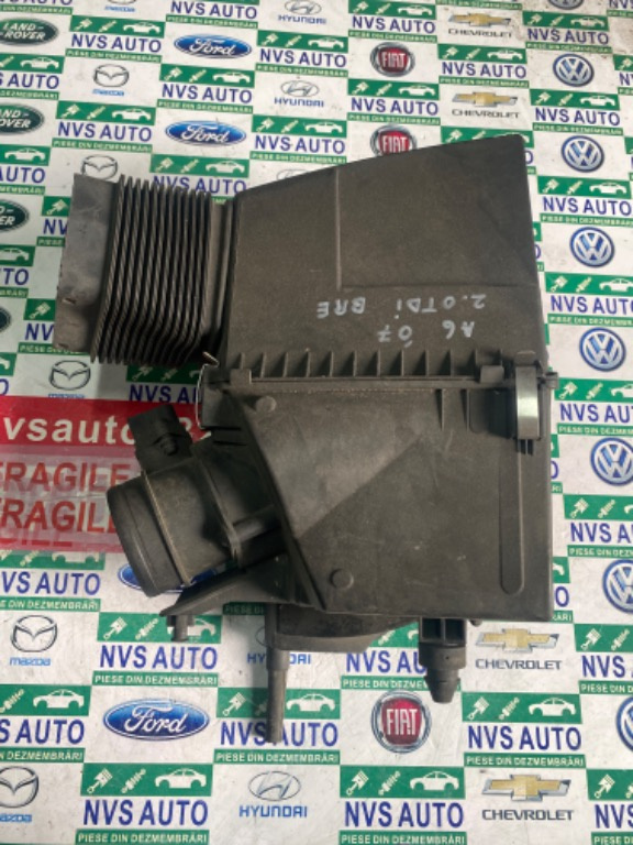 Carcasa filtru aer Audi A6 C6 2.0 Tdi an 2007
