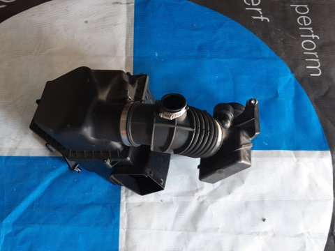 Carcasa Filtru Aer BMW G30 COD 13717643301