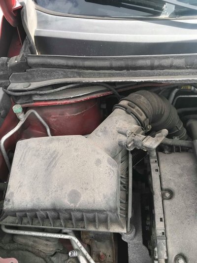 Carcasa filtru aer Chevrolet Aveo T300 1.2 benzina