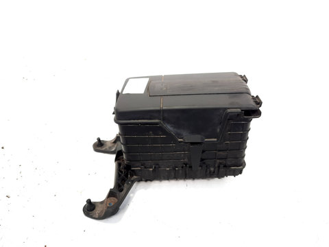 Carcasa filtru aer, cod 8K0133837T, Audi A5 Sportback (8TA), 2.0 TDI, CAH (id:546281)