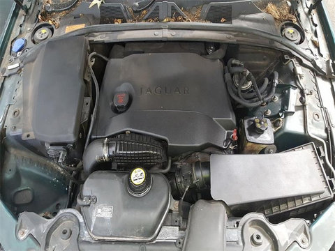 Carcasa filtru aer Jaguar XF 2008 2.7 TDV6