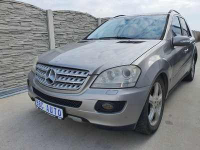 Carcasa filtru aer Mercedes M-Class W164 2006 SUV 