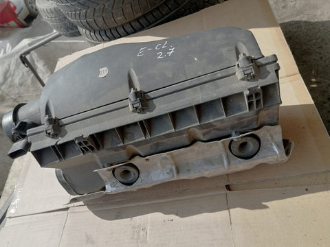 Carcasa filtru aer Mercedes MB E-Class A6110901501 A6110902001